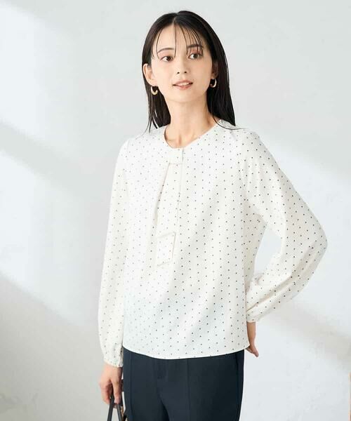 a.v.v / アー・ヴェ・ヴェ シャツ・ブラウス | 【洗える】バーチャームボウタイブラウス | 詳細7