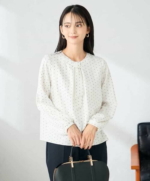 a.v.v/アー・ヴェ・ヴェ 【洗える】バーチャームボウタイブラウス プリント S