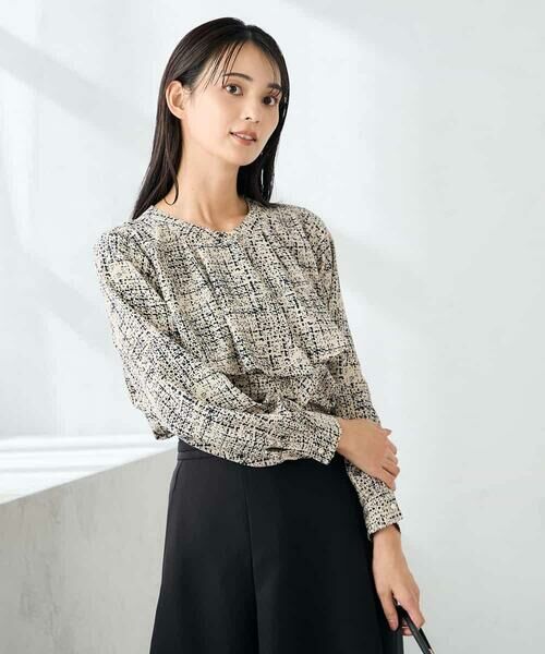 a.v.v / アー・ヴェ・ヴェ シャツ・ブラウス | 【洗える】プリントケープ風ブラウス | 詳細17