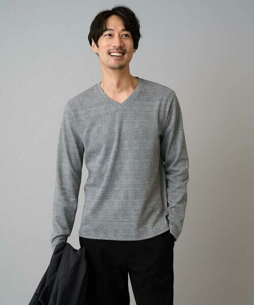 a.v.v / アー・ヴェ・ヴェ カットソー | 【イージーケア/洗濯機で洗える】グレンチェックジャカードＶネックＴシャツ　通勤/ビジネス/ジャケット〈ON/OFF SERIES〉 | 詳細18