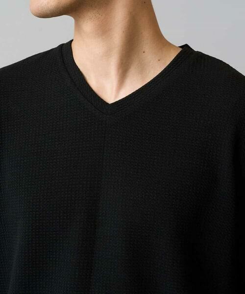 a.v.v / アー・ヴェ・ヴェ カットソー | 【イージーケア/洗濯機で洗える】千鳥ジャカードVネックTシャツ　通勤/ビジネス/ジャケット〈ON/OFF SERIES〉 | 詳細17