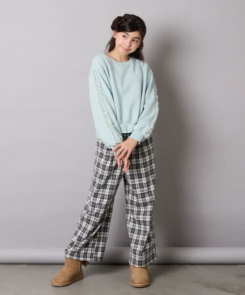 a.v.v / アー・ヴェ・ヴェ カットソー | [100-160]【WEB限定商品/裏起毛/チュールフリル/ワンポイント刺繍/クロップド丈】チュールスリーブクロップドトレーナー | 詳細15