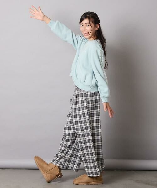 a.v.v / アー・ヴェ・ヴェ カットソー | [100-160]【WEB限定商品/裏起毛/チュールフリル/ワンポイント刺繍/クロップド丈】チュールスリーブクロップドトレーナー | 詳細19