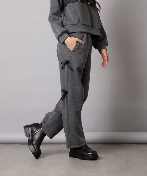 a.v.v / アー・ヴェ・ヴェ その他パンツ | [130-160]【裏起毛/ゆったりストレート/韓国コーデが叶う】サイドリボンスウェットパンツ | 詳細1