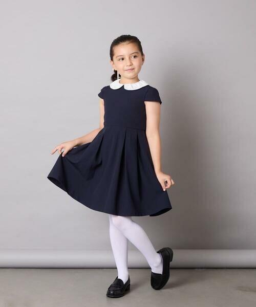 a.v.v / アー・ヴェ・ヴェ ドレス | [110-130]【取り外し可能な襟/発表会/お受験/お食事会】パール調襟付きフレアワンピース | 詳細19