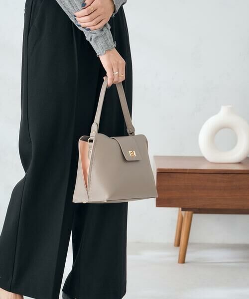 a.v.v / アー・ヴェ・ヴェ トートバッグ | バイカラービットバッグ | 詳細7