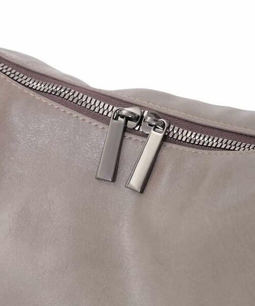 a.v.v / アー・ヴェ・ヴェ ショルダーバッグ | フェイクレザーハーフムーンショルダーバッグ | 詳細5