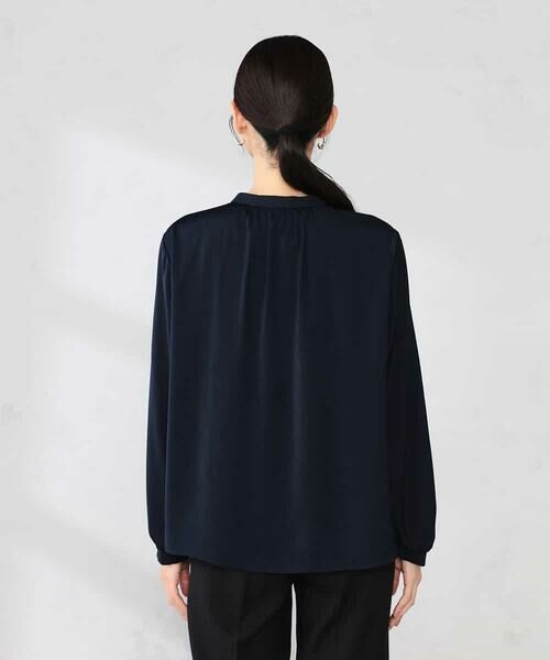 a.v.v / アー・ヴェ・ヴェ シャツ・ブラウス | 【洗える】サテンギャザーブラウス | 詳細14