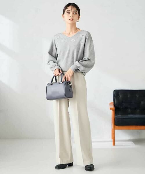 a.v.v / アー・ヴェ・ヴェ ニット・セーター | フラワー刺繍ニットプルオーバー | 詳細15