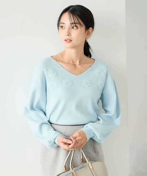 a.v.v / アー・ヴェ・ヴェ ニット・セーター | フラワー刺繍ニットプルオーバー | 詳細2