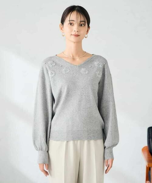 a.v.v / アー・ヴェ・ヴェ ニット・セーター | フラワー刺繍ニットプルオーバー | 詳細22