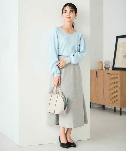 a.v.v / アー・ヴェ・ヴェ ニット・セーター | フラワー刺繍ニットプルオーバー | 詳細8