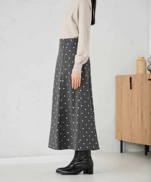 a.v.v / アー・ヴェ・ヴェ ロング・マキシ丈スカート | 箔ドットフレアスカート | 詳細14
