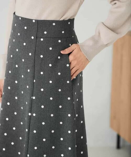 a.v.v / アー・ヴェ・ヴェ ロング・マキシ丈スカート | 箔ドットフレアスカート | 詳細18