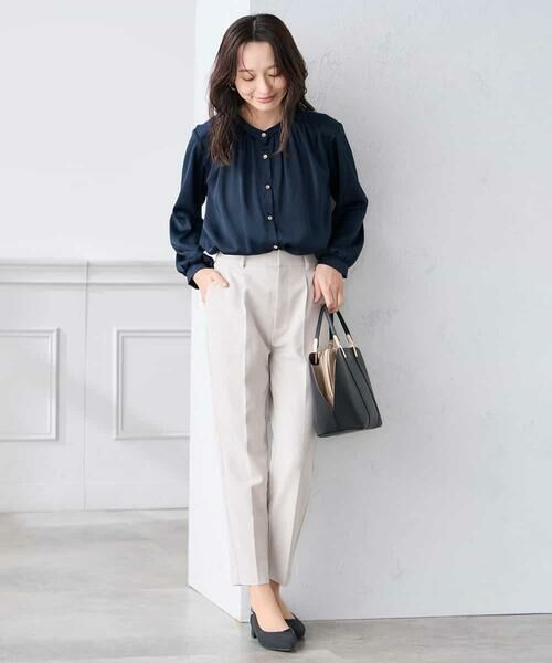 a.v.v / アー・ヴェ・ヴェ シャツ・ブラウス | 【低身長サイズ】【洗える】サテンギャザーブラウス | 詳細10