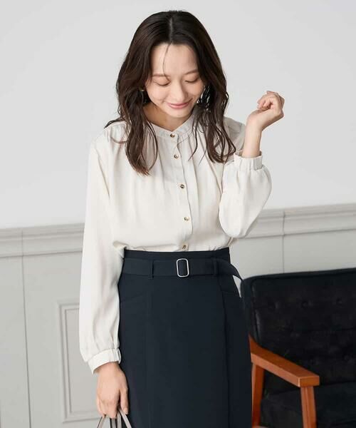 a.v.v / アー・ヴェ・ヴェ シャツ・ブラウス | 【低身長サイズ】【洗える】サテンギャザーブラウス | 詳細17