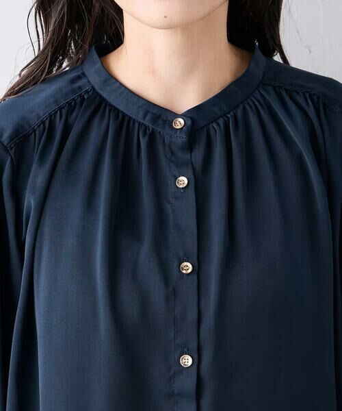 a.v.v / アー・ヴェ・ヴェ シャツ・ブラウス | 【低身長サイズ】【洗える】サテンギャザーブラウス | 詳細25