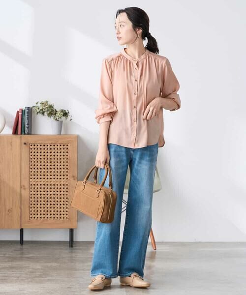 a.v.v / アー・ヴェ・ヴェ シャツ・ブラウス | 【低身長サイズ】【洗える】サテンギャザーブラウス | 詳細3