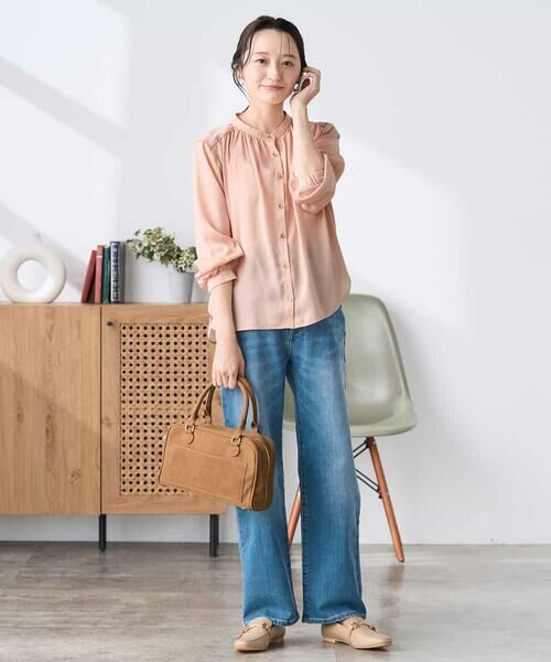 a.v.v / アー・ヴェ・ヴェ シャツ・ブラウス | 【低身長サイズ】【洗える】サテンギャザーブラウス | 詳細4