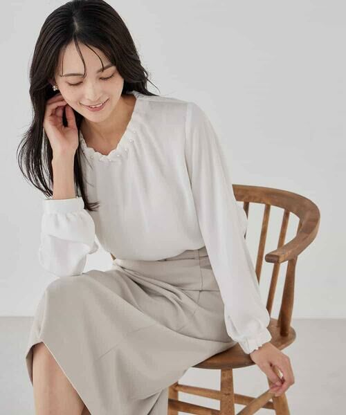 a.v.v / アー・ヴェ・ヴェ シャツ・ブラウス | 【洗える】タックネックブラウス | 詳細14