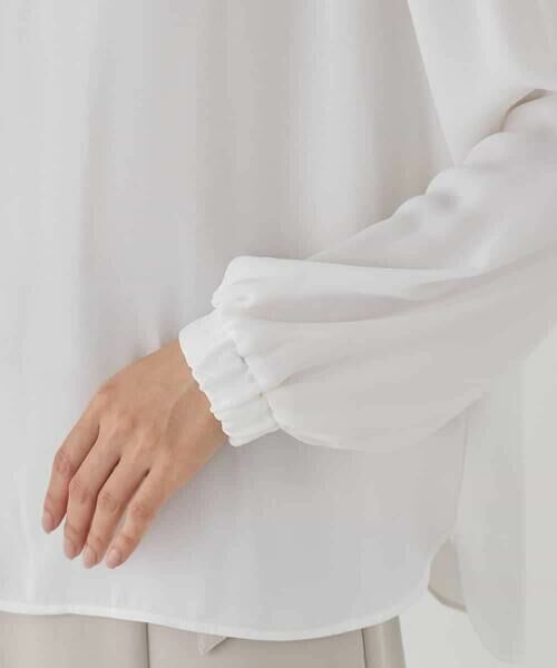 a.v.v / アー・ヴェ・ヴェ シャツ・ブラウス | 【洗える】タックネックブラウス | 詳細28