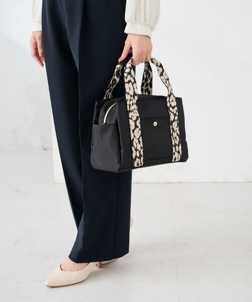 a.v.v / アー・ヴェ・ヴェ トートバッグ | 【2WAY】10ポケットバッグ | 詳細1