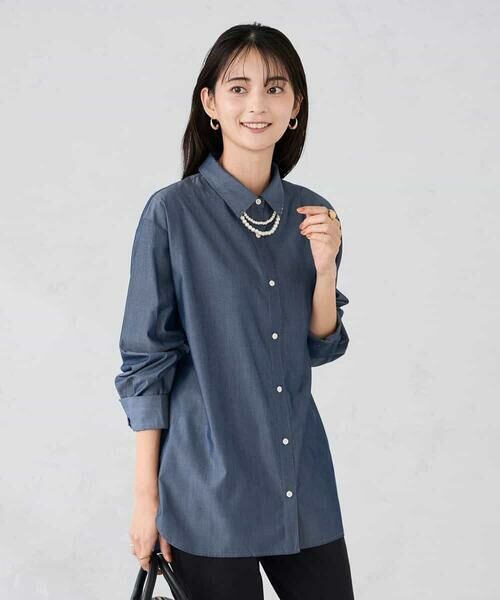 a.v.v / アー・ヴェ・ヴェ シャツ・ブラウス | 【防シワ】ベーシックシャツ（ネイビー）