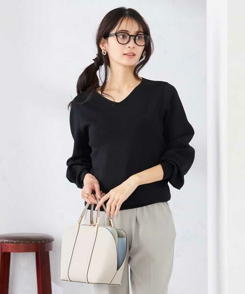 a.v.v / アー・ヴェ・ヴェ ニット・セーター | 【洗える/UVカット】Vネックパフスリーブニット（ブラック）