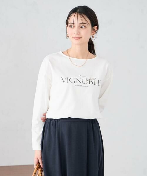 a.v.v / アー・ヴェ・ヴェ カットソー | 【コットン100%】ロゴアソートロンT（ホワイト（箔プリント））