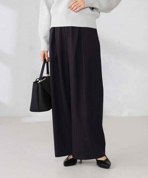 a.v.v / アー・ヴェ・ヴェ その他パンツ | ストライプタックワイドパンツ | 詳細1