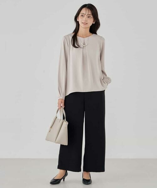 a.v.v / アー・ヴェ・ヴェ シャツ・ブラウス | サテンバックフレアブラウス【洗える/速乾/毛玉になりにくい/イージーケア】 | 詳細18