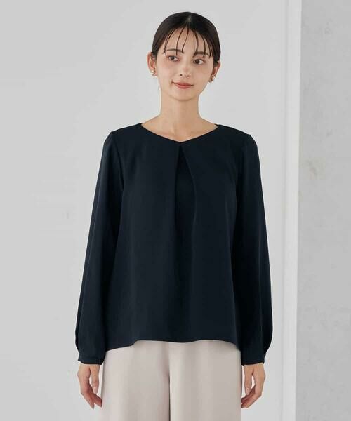 a.v.v / アー・ヴェ・ヴェ シャツ・ブラウス | サテンバックフレアブラウス【洗える/速乾/毛玉になりにくい/イージーケア】 | 詳細28