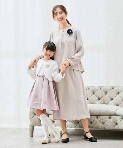 a.v.v / アー・ヴェ・ヴェ シャツ・ブラウス | サテンバックフレアブラウス【洗える/速乾/毛玉になりにくい/イージーケア】 | 詳細9