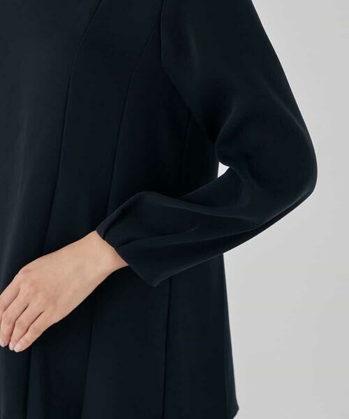 a.v.v / アー・ヴェ・ヴェ シャツ・ブラウス | 2WAYサテン襟付きペプラムブラウス【洗える/速乾/毛玉になりにくい/イージーケア】 | 詳細7
