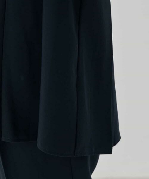 a.v.v / アー・ヴェ・ヴェ シャツ・ブラウス | 2WAYサテン襟付きペプラムブラウス【洗える/速乾/毛玉になりにくい/イージーケア】 | 詳細8