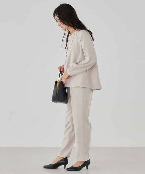 a.v.v / アー・ヴェ・ヴェ チノ・ワークパンツ | サテンテーパードパンツ【洗える/速乾/毛玉になりにくい/イージーケア】 | 詳細29