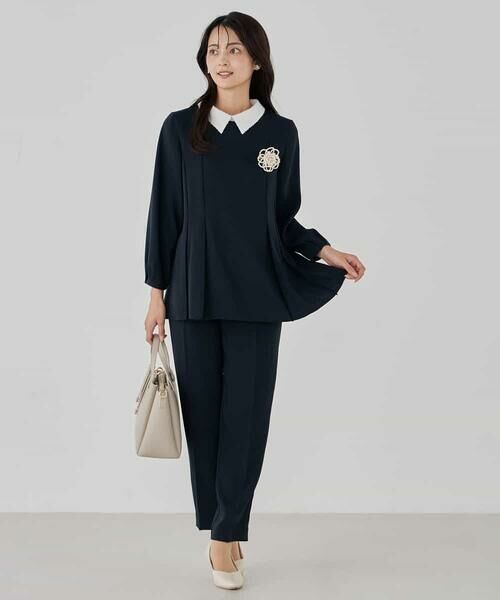 a.v.v / アー・ヴェ・ヴェ チノ・ワークパンツ | サテンテーパードパンツ【洗える/速乾/毛玉になりにくい/イージーケア】 | 詳細4