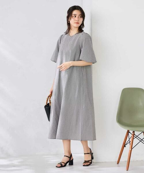 a.v.v / アー・ヴェ・ヴェ ロング・マキシ丈ワンピース | ソフトサッカーパフスリーブワンピース | 詳細9