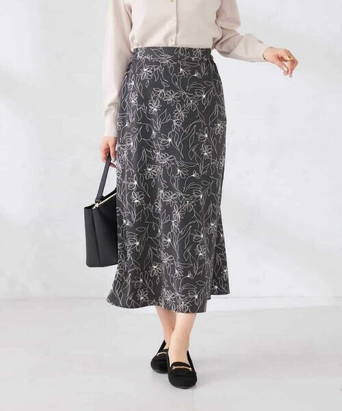a.v.v / アー・ヴェ・ヴェ ロング・マキシ丈スカート | フラワープリントマーメイドスカート | 詳細24