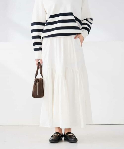 a.v.v / アー・ヴェ・ヴェ ロング・マキシ丈スカート | ナイロン切替スカート（ホワイト）