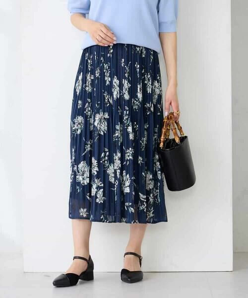 a.v.v / アー・ヴェ・ヴェ ロング・マキシ丈スカート | 【洗える】フラワープリントランダムプリーツスカート | 詳細2