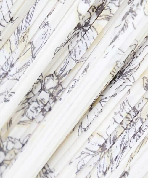 a.v.v / アー・ヴェ・ヴェ ロング・マキシ丈スカート | 【洗える】フラワープリントランダムプリーツスカート | 詳細20