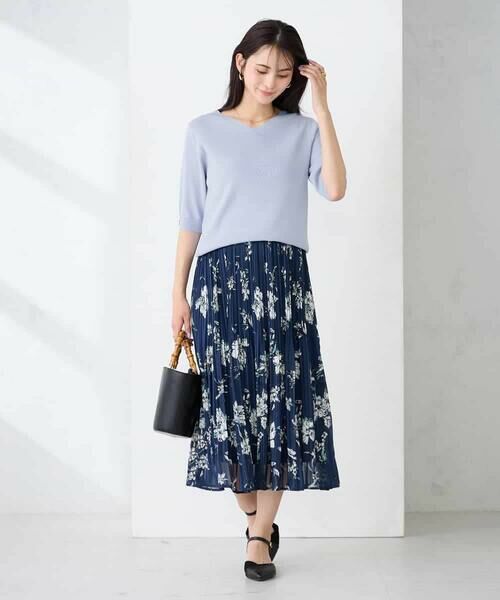 a.v.v / アー・ヴェ・ヴェ ロング・マキシ丈スカート | 【洗える】フラワープリントランダムプリーツスカート | 詳細4