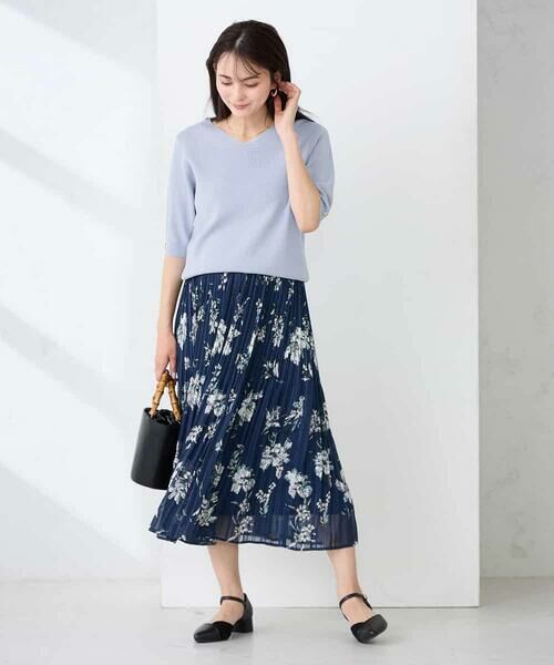 a.v.v / アー・ヴェ・ヴェ ロング・マキシ丈スカート | 【洗える】フラワープリントランダムプリーツスカート | 詳細5