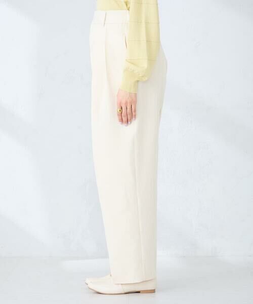 a.v.v / アー・ヴェ・ヴェ その他パンツ | 【雑誌InRed(宝島社)4月号掲載/洗える】タックテーパードパンツ | 詳細7