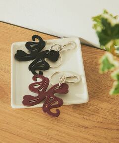 a.v.v / アー・ヴェ・ヴェ チャーム | ロゴチャーム