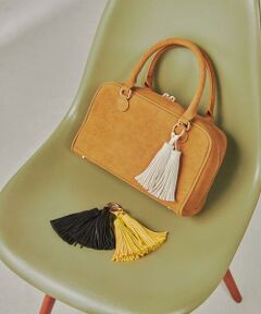 a.v.v / アー・ヴェ・ヴェ チャーム | タッセルチャーム