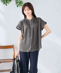 a.v.v / アー・ヴェ・ヴェ シャツ・ブラウス | 【接触冷感/UVカット】サテンギャザーブラウス【吸水速乾/イージーケア】