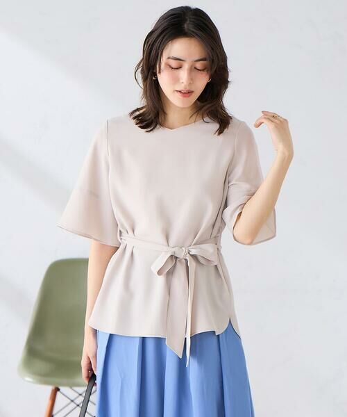 a.v.v / アー・ヴェ・ヴェ シャツ・ブラウス | ［支持率NO.1/接触冷感/速乾/UVカット/イージーケア］浅Vネックブラウス（グレージュ）