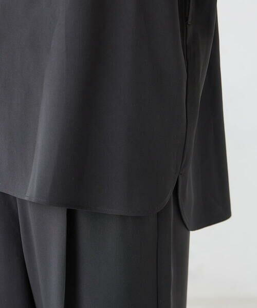 a.v.v / アー・ヴェ・ヴェ シャツ・ブラウス | ［支持率NO.1/接触冷感/速乾/UVカット/イージーケア］浅Vネックブラウス | 詳細17